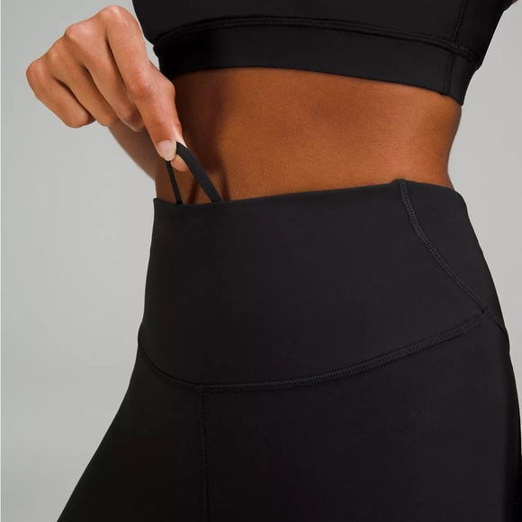 BRAND NEW Lululemon Base Pace High-Rise Tight 25" - Picture 5 of 8